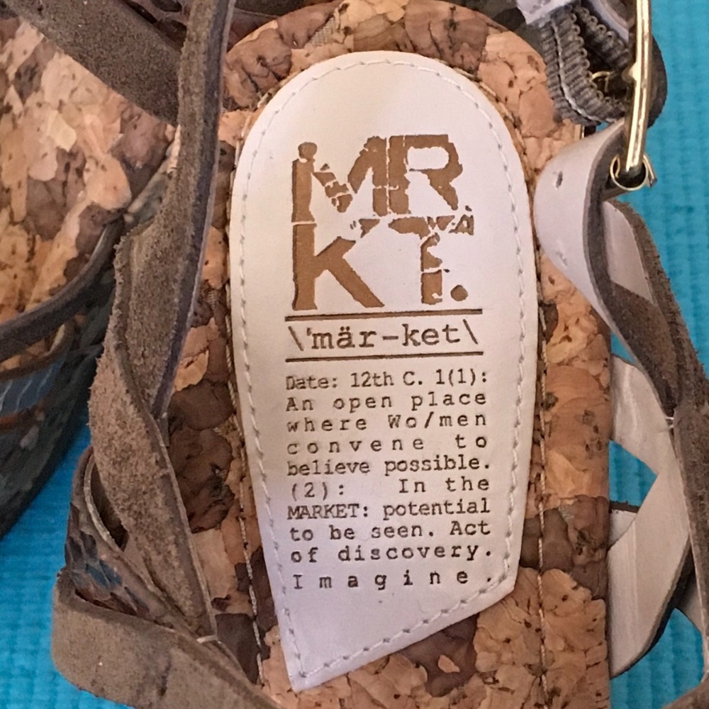 MRKT - Picture 3 of 4